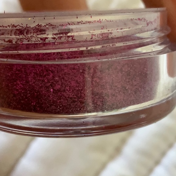 Obsessive Compulsive Cosmetics - Picture 4 of 4